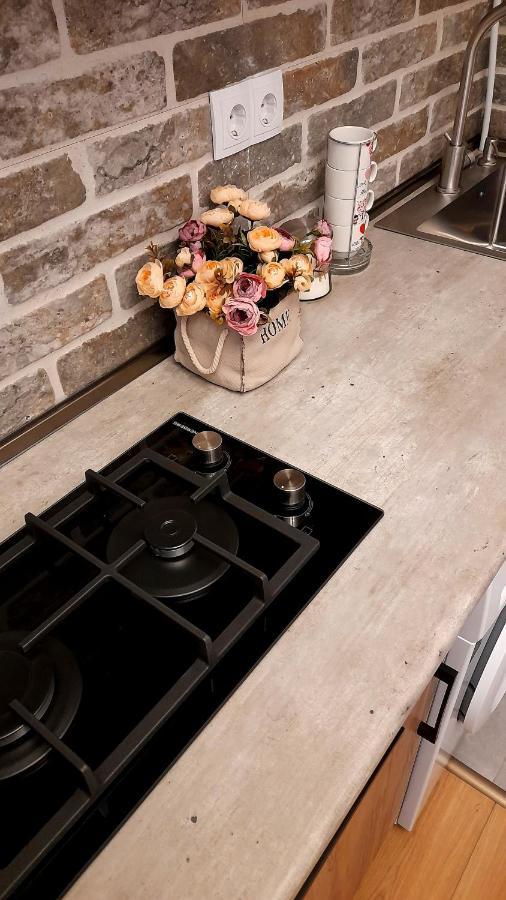 Yellow Apartment Tbilisi ภายนอก รูปภาพ