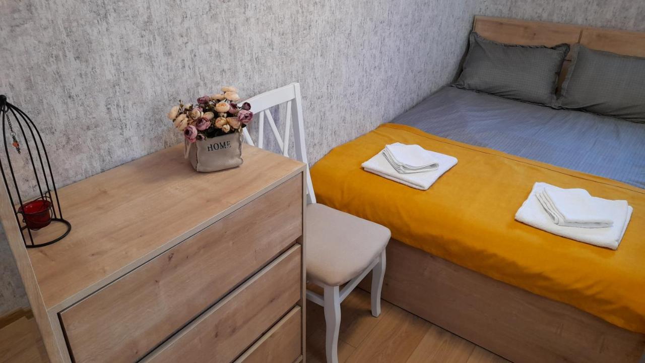 Yellow Apartment Tbilisi ภายนอก รูปภาพ