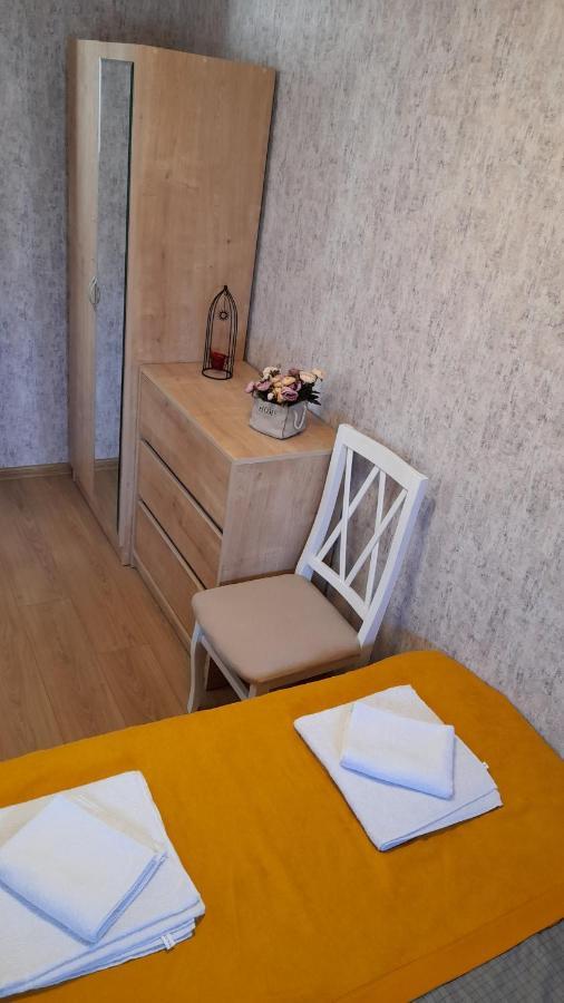 Yellow Apartment Tbilisi ภายนอก รูปภาพ